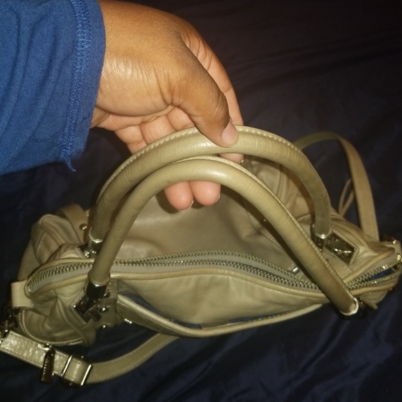 Handbag - Picture 5 of 9